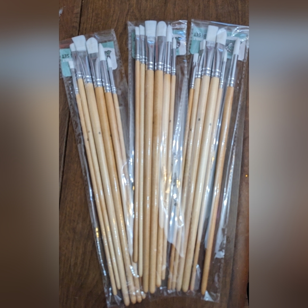 3 New six packs of long handled artskills Crafters paint brushes crafts, T12MIS